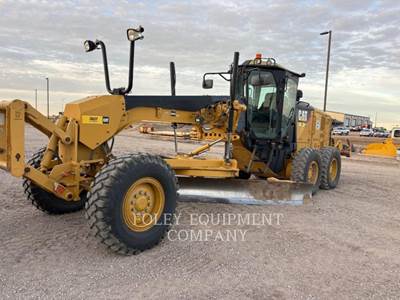 Caterpillar 12M2 Motor Grader