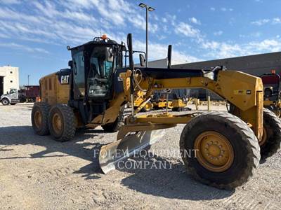 Caterpillar 12M2 Motor Grader