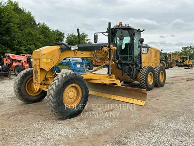 Caterpillar 12M2 Motor Grader