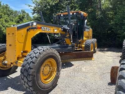 John Deere 672G Motor Grader