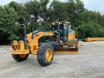 John Deere 672G Motor Grader