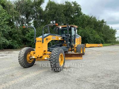 John Deere 672G Motor Grader