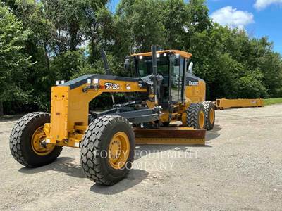 John Deere 672G Motor Grader