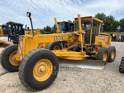 John Deere 770CH Motor Grader