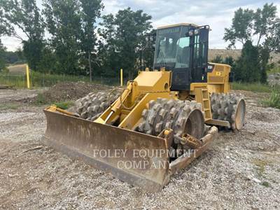 Caterpillar 815F2 Soil Compactor