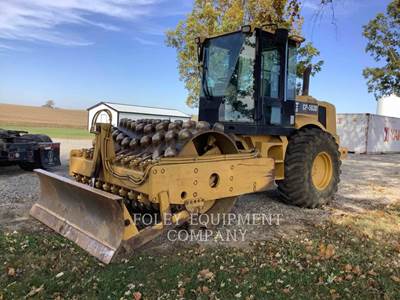 Caterpillar CP563D Padfoot Roller Compactor
