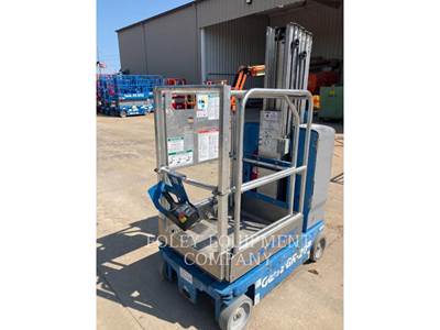 Genie GR-20 Scissor Lift