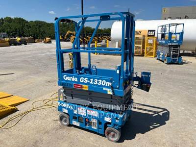 Genie GS1330 Scissor Lift