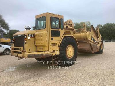 Caterpillar 631G Scraper