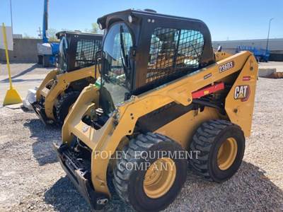 Caterpillar 236D3 Skid Steer