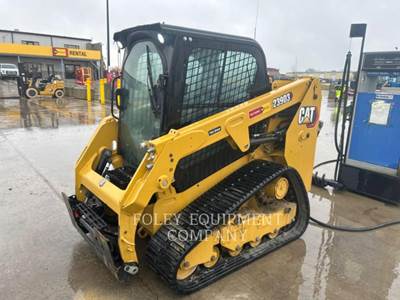 Caterpillar 239D3 Compact Track Loader
