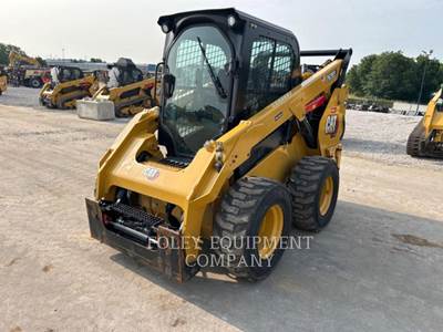 Caterpillar 262D3 Skid Steer