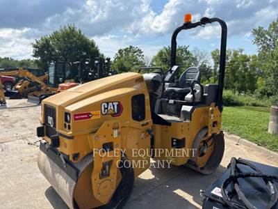 Caterpillar CB4.0-03 Smooth Drum Roller Compactor