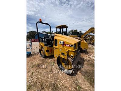 Caterpillar CB4.0-03 Smooth Drum Roller Compactor