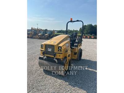 Caterpillar CC4.0-03 Smooth Drum Roller Compactor