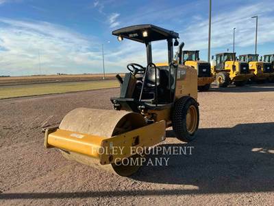 Caterpillar CS34 Vibratory Soil Compactor