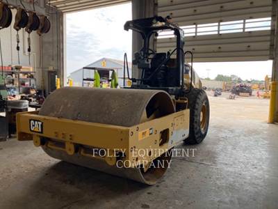 Caterpillar CS56B Smooth Drum Roller Compactor