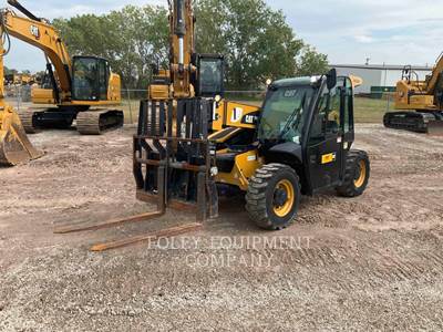 Caterpillar TH255C Telehandler
