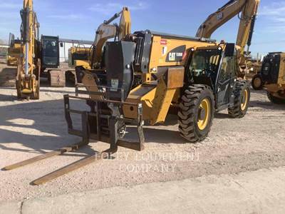 Caterpillar TL1055D Telehandler