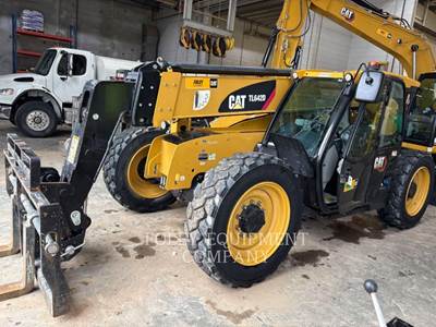 Caterpillar TL642DC Telehandler