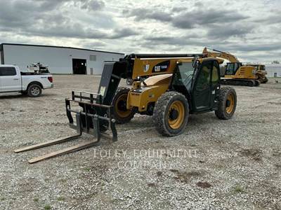 Caterpillar TL943D Telehandler