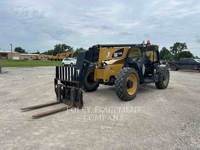 Caterpillar TL943D Telehandler