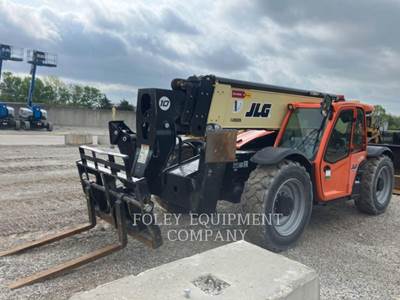 JLG 1055C Telehandler