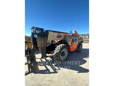 JLG 1055C Telehandler