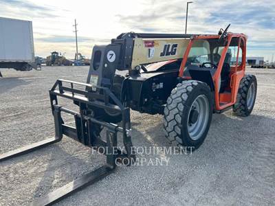 JLG 742O Telehandler