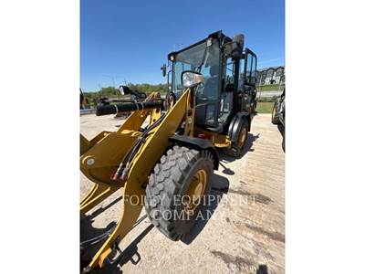 Caterpillar 906M Wheel Loader