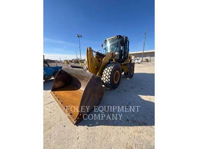 Caterpillar 930M Wheel Loader