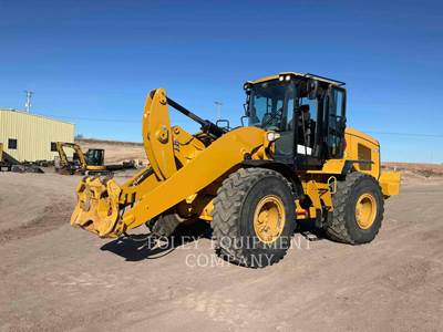 Caterpillar 938M Wheel Loader