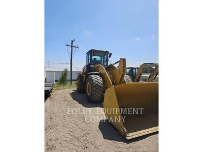 Caterpillar 938M Wheel Loader
