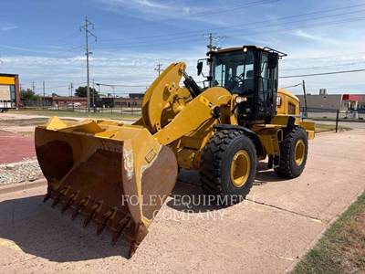 Caterpillar 938M Wheel Loader