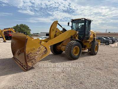 Caterpillar 938M Wheel Loader