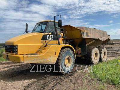Caterpillar 740 Articulated Truck