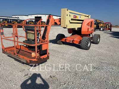 JLG 450AJ Boom Lift