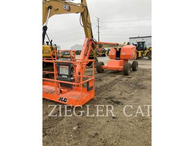 JLG 460SJ Boom Lift