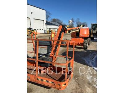 JLG 460SJ Boom Lift