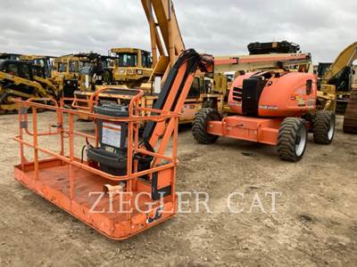JLG 600AJ Boom Lift
