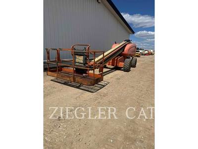 JLG 600S Boom Lift