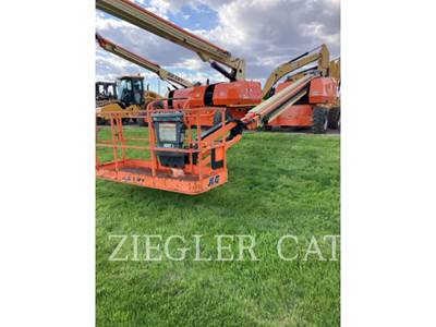 JLG 660SJ Boom Lift