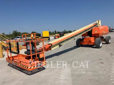 JLG 800S Boom Lift