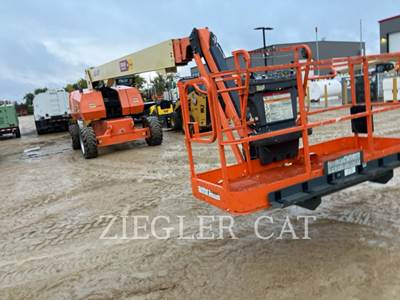JLG 860SJ Boom Lift