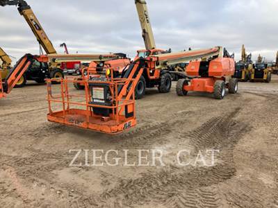 JLG 860SJ Boom Lift