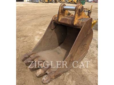 DB LINK EXCAVATOR BUCKET 42" HEAVY DUTY Bucket