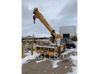 Broderson IC80-3J Crane