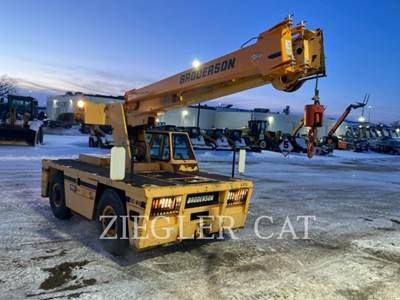 Broderson IC80-3J Crane