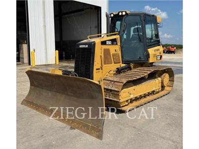 Caterpillar D5K Dozer