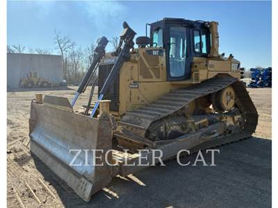 Caterpillar D6T Dozer